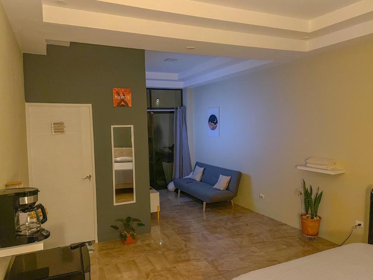 Zeus Guesthouse -Free Sjo Airport Shuttle La Garita (Alajuela) Экстерьер фото